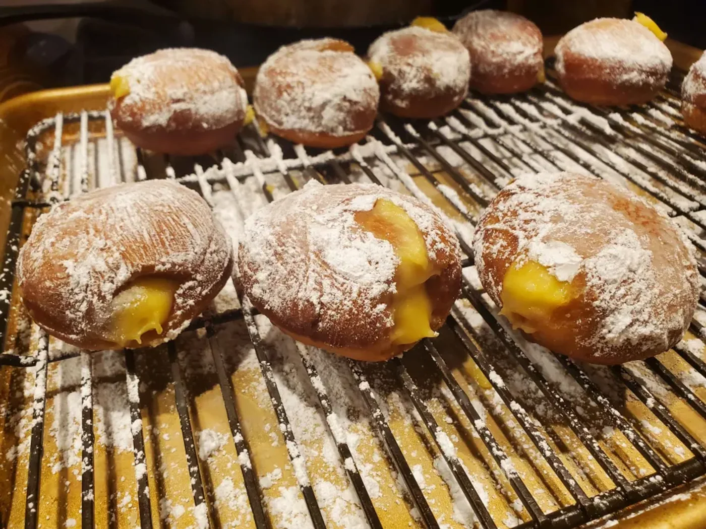 Polish Doughnuts (Paczki) prepared recipe